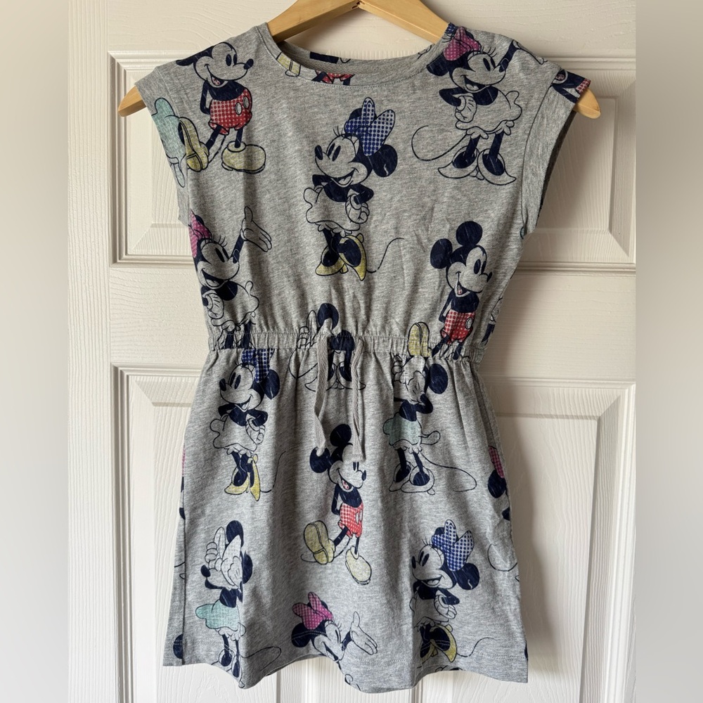 GAP Kids Disney T-shirt dress - size S (6-7)